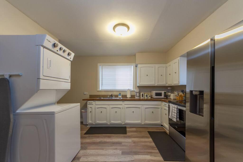 A Very Unique Quirky And Comfortable Home Spokane Exterior photo