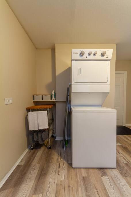 A Very Unique Quirky And Comfortable Home Spokane Exterior photo
